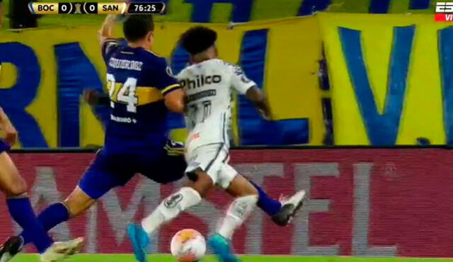 Izquierdoz derribó a Marinho en el área en la segunda mitad. Foto: captura/ESPN