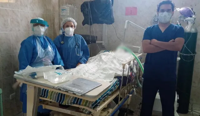 Dos pacientes mujeres fueron las primeras en recibir dicha terapia. Foto: Hospital Goyeneche.