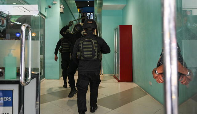 El general Ilderbrandi Usana, portavoz de la Policía, ha confirmado el abuso sexual en grupo. Foto: AFP