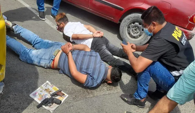 Uno de los detenidos registra antecedentes por tenencia ilegal de armas, tráfico ilícito de drogas y lesiones por arma de fuego. Foto: Grace Mora / URPI - GLR