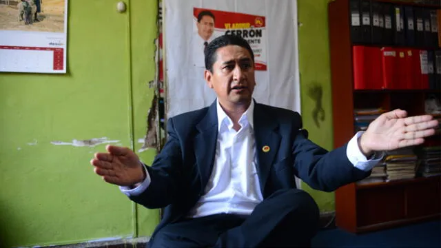 Perú Libre tiene diez sentenciados, partiendo por Vladimir Cerrón, condenado por corrupción y cuya postulación ya fue declarada improcedente. Foto: La República.