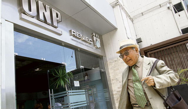 Beneficiarios. Más de 567 mil pensionistas recibirán bono. Foto: Virgilio Grajeda/La República