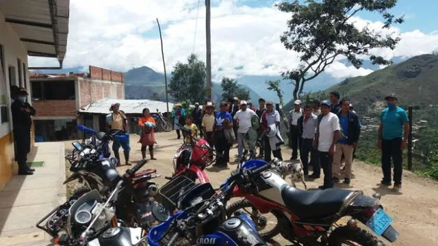 Familiares condujeron al hombre al centro de salud de Huaranchal, donde falleció. Foto: cortesía
