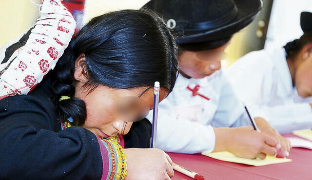 ¿Presencialidad? La mayoría de escuelas de zonas rurales carecen de servicios básicos. Foto: Andina