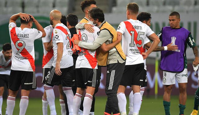 River Plate no pudo forzar los penales y quedó fuera de la Copa. Foto: EFE