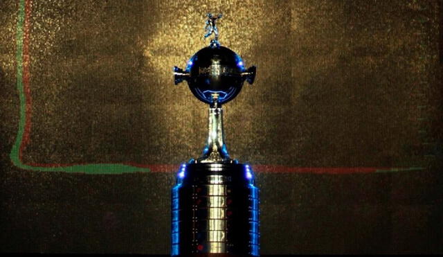 Trofeo de la Copa Libertadores. Foto: EFE