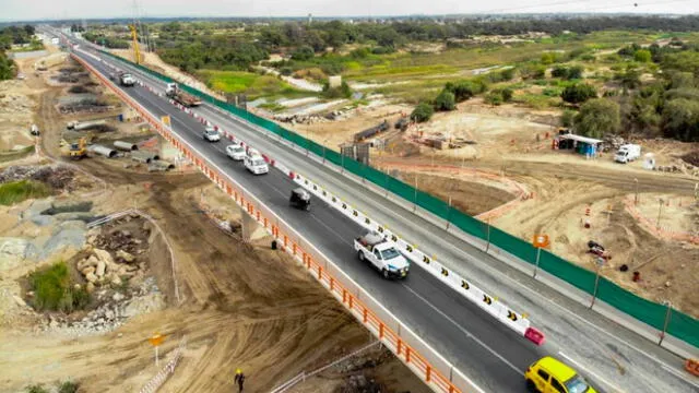 MTC inició la construcción de siete puentes en la autopista del Sol. Foto: MTC