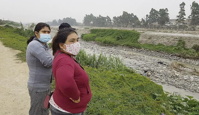 Preocupación. Familiares del sereno Ricardo Ramírez en río. Foto: difusión