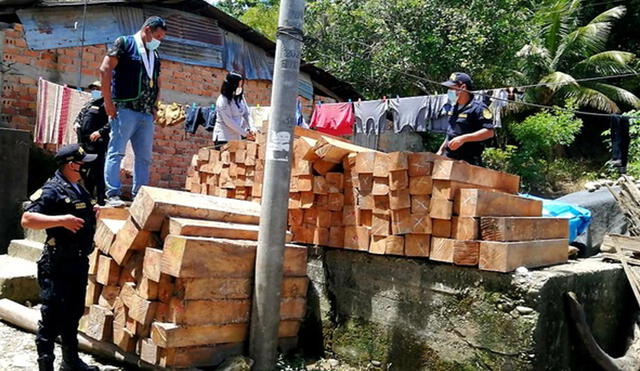 Operativo permitió incautar un importante número de madera de procedencia ilegal. Foto: Ministerio Público.