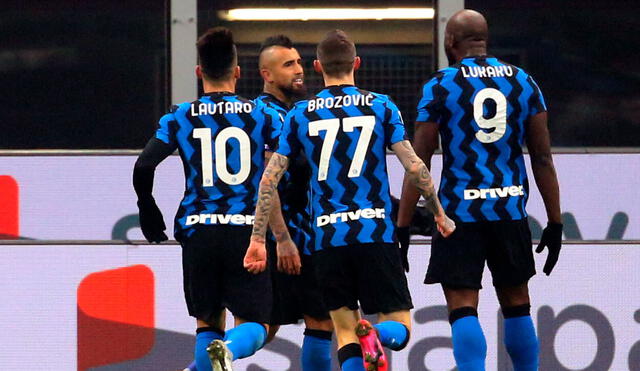 Arturo Vidal marcó el primero para el Inter. Foto: EFE