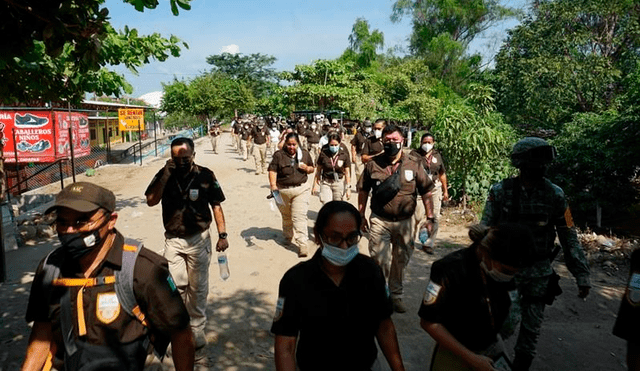 Varios agrupamientos organizados, equipados y entrenados fueron desplegados en la frontera sur de México. Foto: EFE