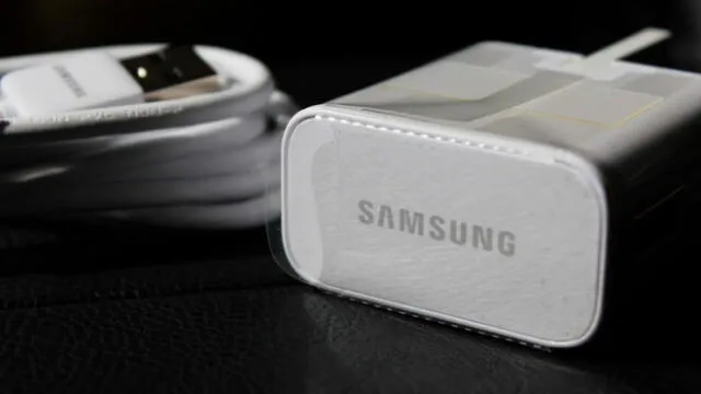 Para Samsung, la eliminación gradual de los accesorios en sus nuevos teléfonos podría hacer que la compañía sea más sostenible. Foto: Samsung