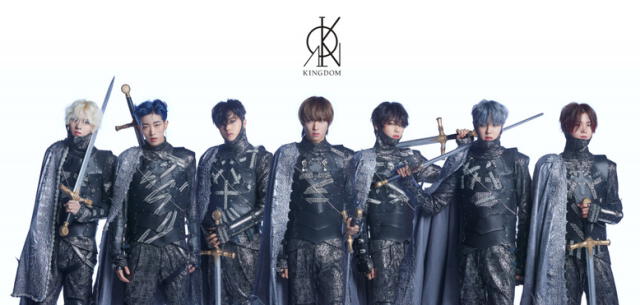 Nuevo grupo K-pop KINGDOM en versión meteor de "Excalibur". Foto: GF