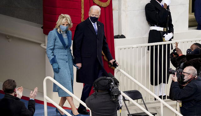 Biden prometió honestidad y calma durante su toma de posesión. Foto: EFE
