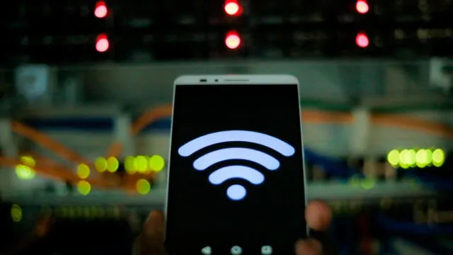 Google añadiría un botón de Nearby Share para que los usuarios puedan compartir la conexión WiFi con otros dispositivos que estén cerca y hayan usado dicha red. Foto: El Universal