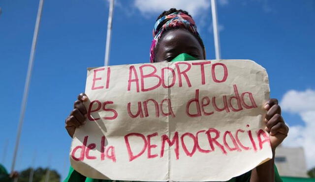 Honduras es el segundo país en América Latina con la mayor tasa de embarazos adolescentes. Foto: EFE
