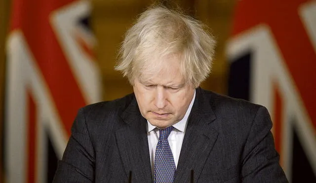 Televisado. El primer ministro de Reino Unido, Boris Johnson, en conferencia virtual nacional. Foto: AFP