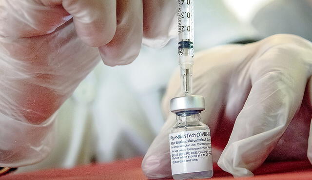 Inmunización. La vacuna de Pfizer/BioNTech fue la primera en recibir el aval de la OMS. Foto: EFE