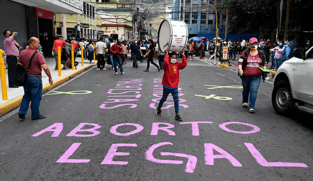 La marcha coincide con el Día de la Mujer en Honduras, ya que un 25 de enero de 1955 ganaron su derecho a voto. Foto: AFP