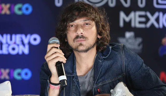 El cantante estuvo compartiendo información sobre la coyuntura en la red social. Foto: AFP