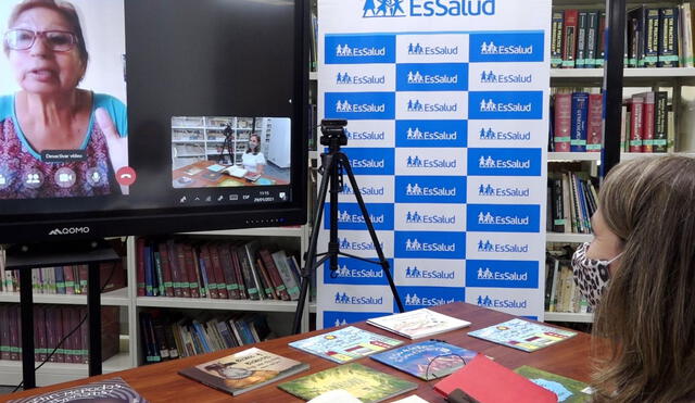 EsSalud promueve la lectura en adultos mayores durante cuarentena. Foto: Andina