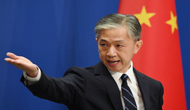 El portavoz de Exteriores chino Wang Wenbin confió en que Estados Unidos haga lo mismo que China y adopte una actitud “positiva, científica y cooperadora” en la búsqueda del origen del coronavirus. Foto: AFP