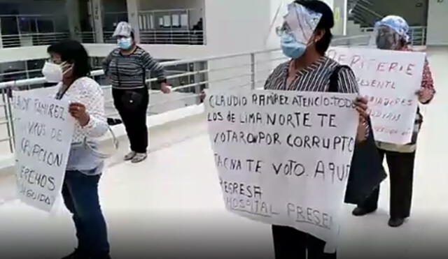 Manifestantes señalan que Ramírez tiene denuncias de presuntas irregularidades. Captura de video La Hora C del Gato