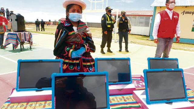 Tablets serán entregadas a estudiantes en la región Puno