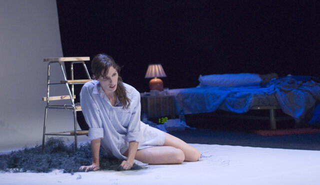 Escena de la obra "Psicosis de las 04: 48", monólogo de la dramaturga británica Sarah Kane, que será presentada por España.