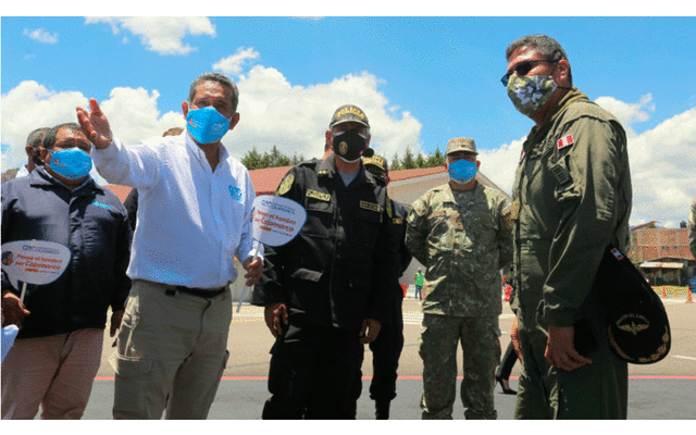 Mesías Guevara garantizó que la Fuerzas Armadas y la Policía brindarán seguridad en el traslado de las vacunas. Foto: Gobierno Regional de Cajamarca