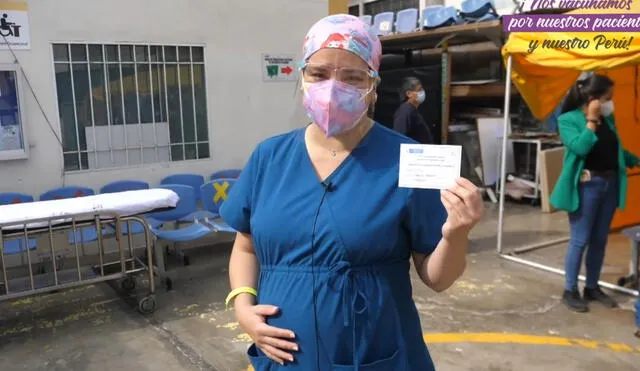 Marisa Cabrera Moresco es médica intensivista y gestante que decidió aplicarse la vacuna contra la COVID-19. Foto: captura de video de CMP