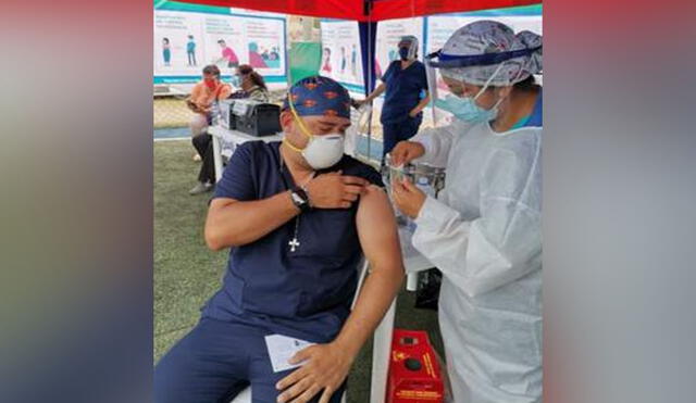 Jornada de vacunación inició en Perú y se aplicarán las 300.000 dosis del laboratorio Sinopharm. Foto: ONG Unión Venezolana en Perú