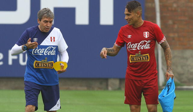 Néstor Bonillo dio buenas noticias sobre Paolo Guerrero. Foto: Líbero