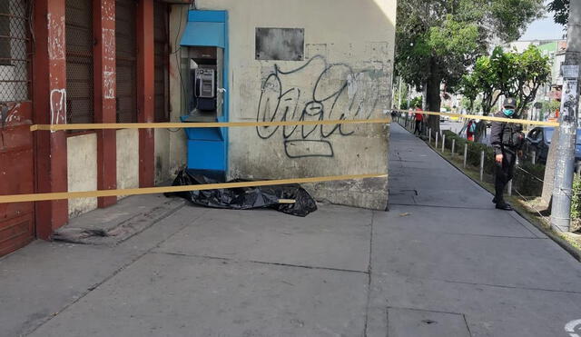 Paramédicos certificaron que el varón no presentaba signos vitales. Foto: Municipalidad de Arequipa