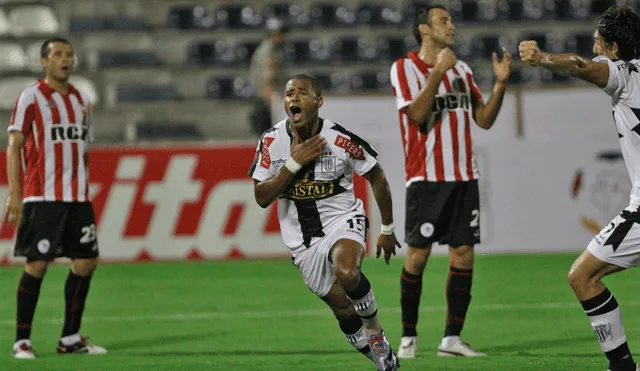 Por la fecha 2 de la Copa Libertadores 2010, Alianza Lima venció a Estudiantes de La Plata en Matute. Foto: Líbero