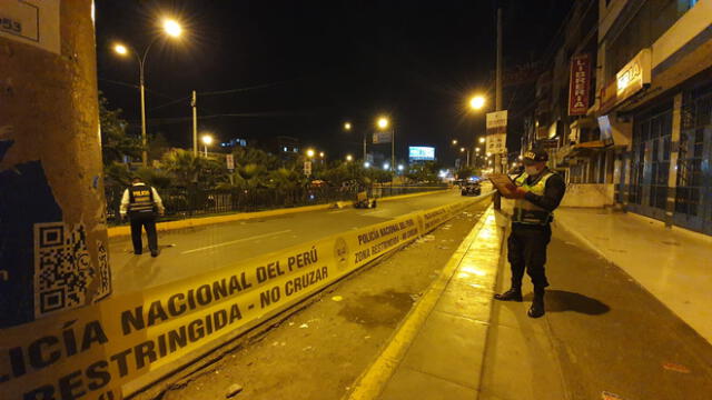 Especialistas de criminalística empezaron con las investigaciones del homicidio. Foto: Gianella Aguirre, URPI-GLR