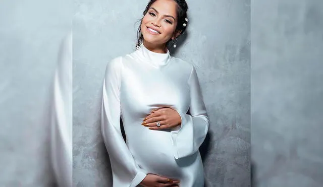 La cantante compartió públicamente con sus seguidores su estado de embarazo. Foto: Natti Natasha/Instagram