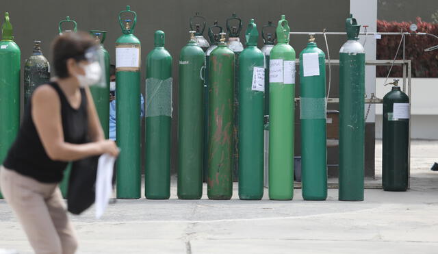 Coronel de la Policía recomienda que compras de balones y concentradores de oxígeno se hagan de forma presencial. Foto: La República