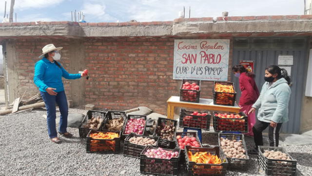 Preliminarmente, la ayuda fue entregada a cinco comedores populares. Foto: Municipalidad Distrital de Cayma