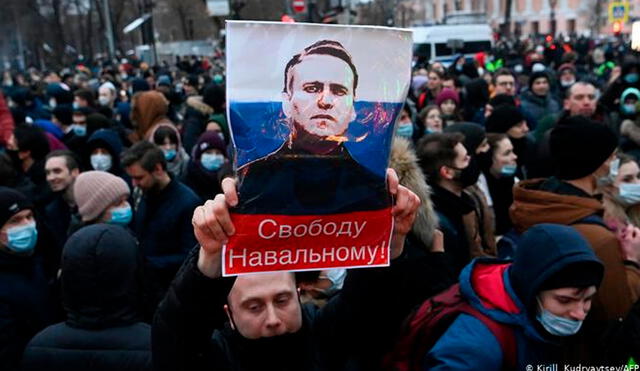 En las protestas a favor de Navalny hubo más de 11.000 arrestos, multas, breves encarcelamientos. Foto: AFP