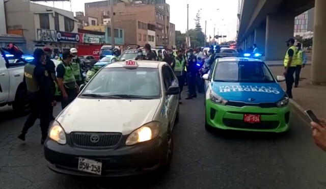 Hombres se negaron a revelar su identidad, incluso ante la presencia policial. Foto: Municipalidad de Surco