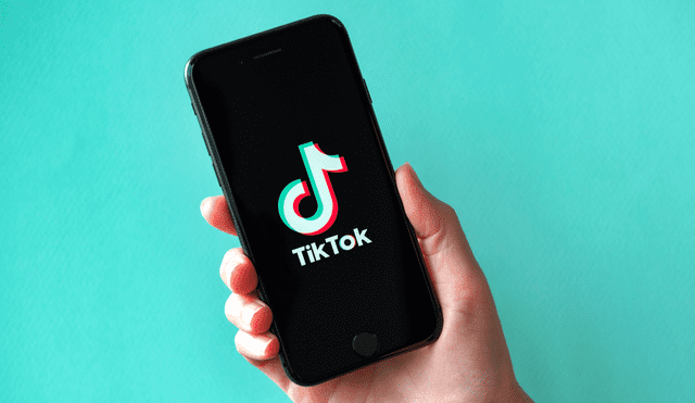 TikTok también incluirá herramientas para generar conciencia y detectar señales de advertencia. Foto: Alamy