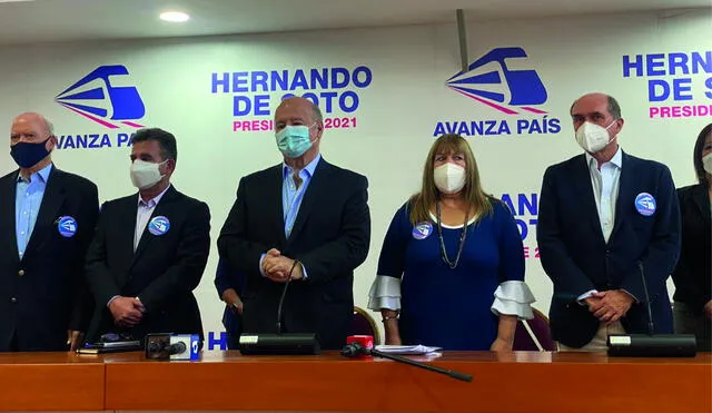 Hernando de Soto afirmó que "el coronavirus no solo ha sacado a relucir la mala gestión que enfrentamos, sino también el problema serio de violación a la democracia”. Foto: Raúl Egusquiza/ URPI-GLR