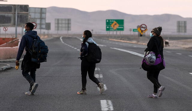 El paso por Bolivia para llegar a Chile es una de las rutas tomadas por la población migrante. Foto: AFP
