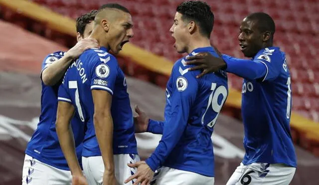 Richarlison y James Rodríguez acumulan 15 goles y 11 asistencias con Everton en la Premier League. Foto: EFE