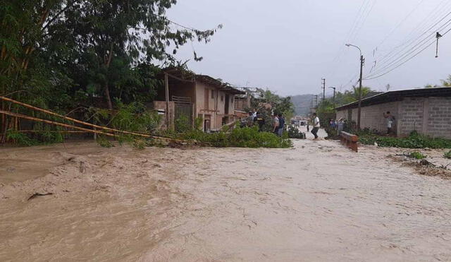 Se reportó el desborde de quebradas y ríos, suceso que dejó a decenas de familias damnificadas. Foto: difusión