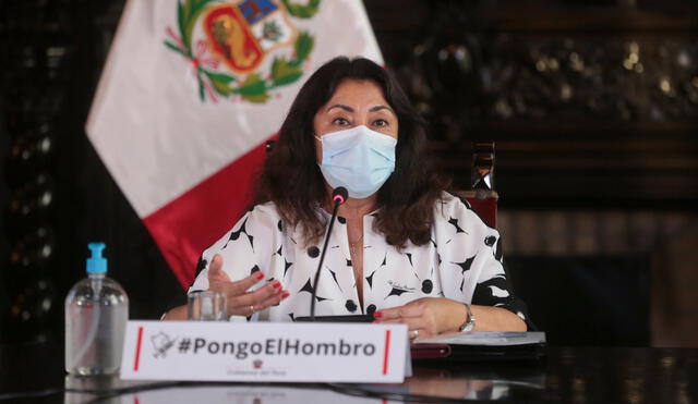 Violeta Bermúdez en la conferencia en paralelo al Gore Ejecutivo. Foto: Antonio Melgarejo/La República