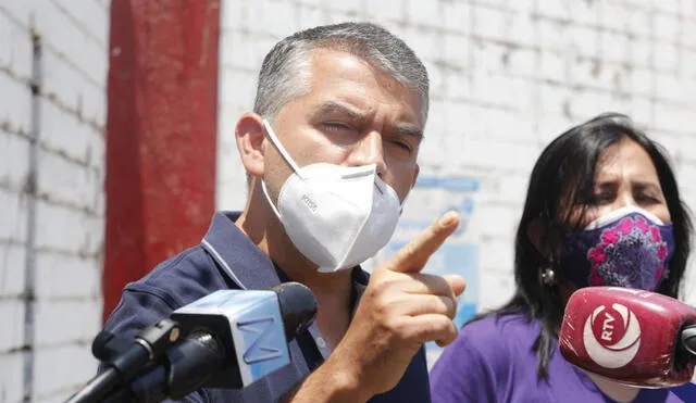 Julio Guzmán señaló que tras desinformaciones sobre la vacuna china, pobladores no aceptaron la inmunización. Foto: Carlos Félix/La República