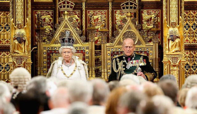 Meghan Markle y Harry revelaron los difíciles momentos que pasaron mientras convivían bajo el poder de la reina Isabel II. Foto: AFP