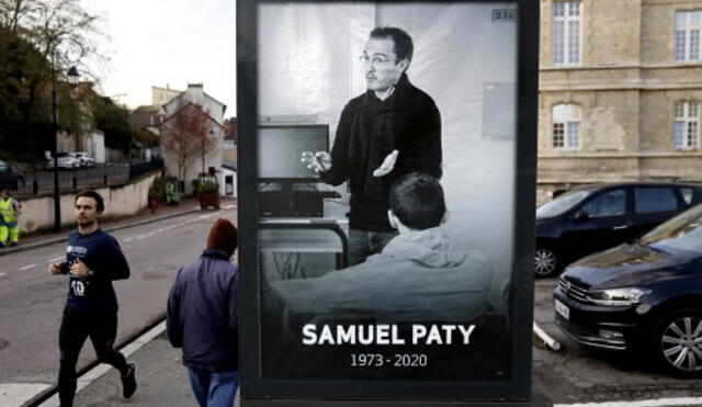 Valla de Samuel Paty en París. Foto: AFP